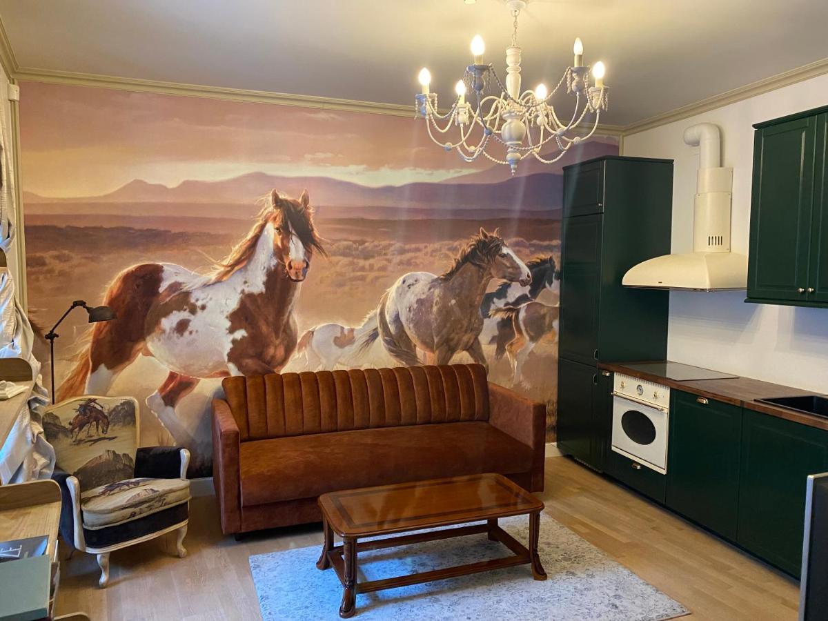 Exclusive Gaono Apartment In The Heart Of Old Town Вильнюс Экстерьер фото