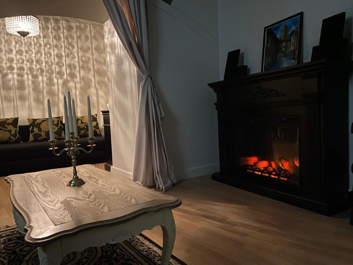 Exclusive Gaono Apartment In The Heart Of Old Town Вильнюс Экстерьер фото