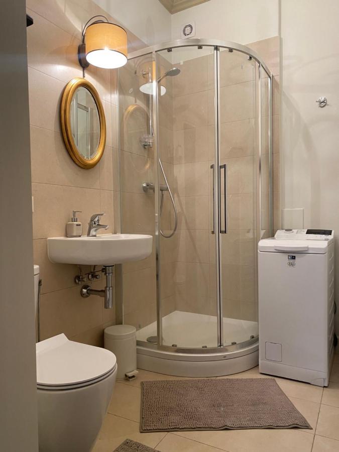 Exclusive Gaono Apartment In The Heart Of Old Town Вильнюс Экстерьер фото